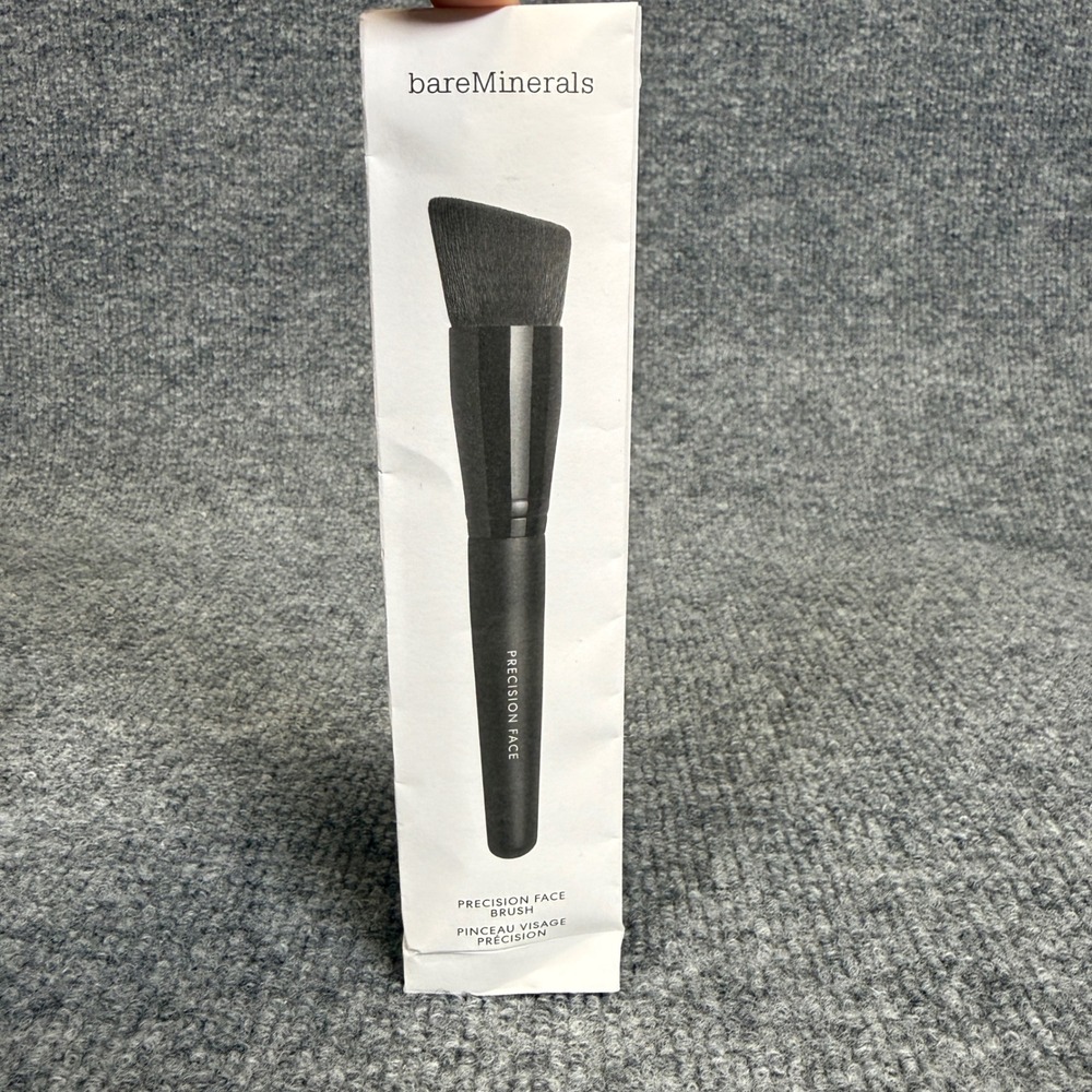 bareMinerals Precision Face Brush Vegan Synthetic Foundation Makeup Soft Flat